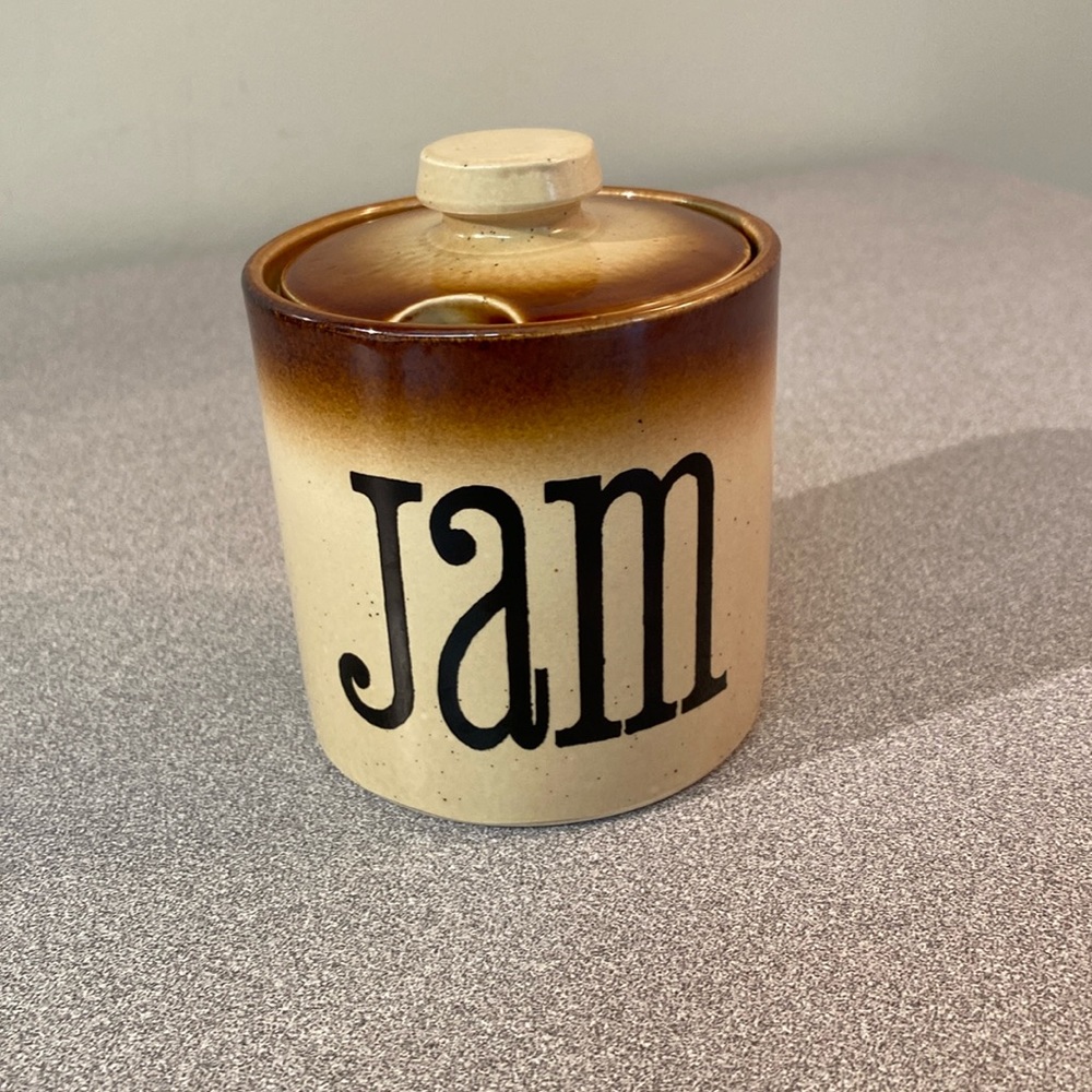 T.G. Green Ltd - Vintage Woodville jam pot.